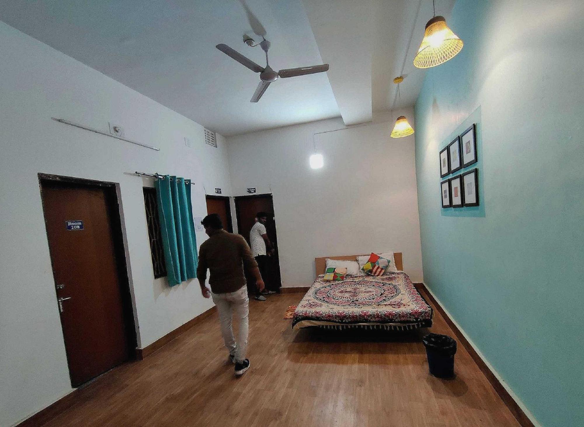 Hotel O Housefull Residency Khandagiri Esterno foto