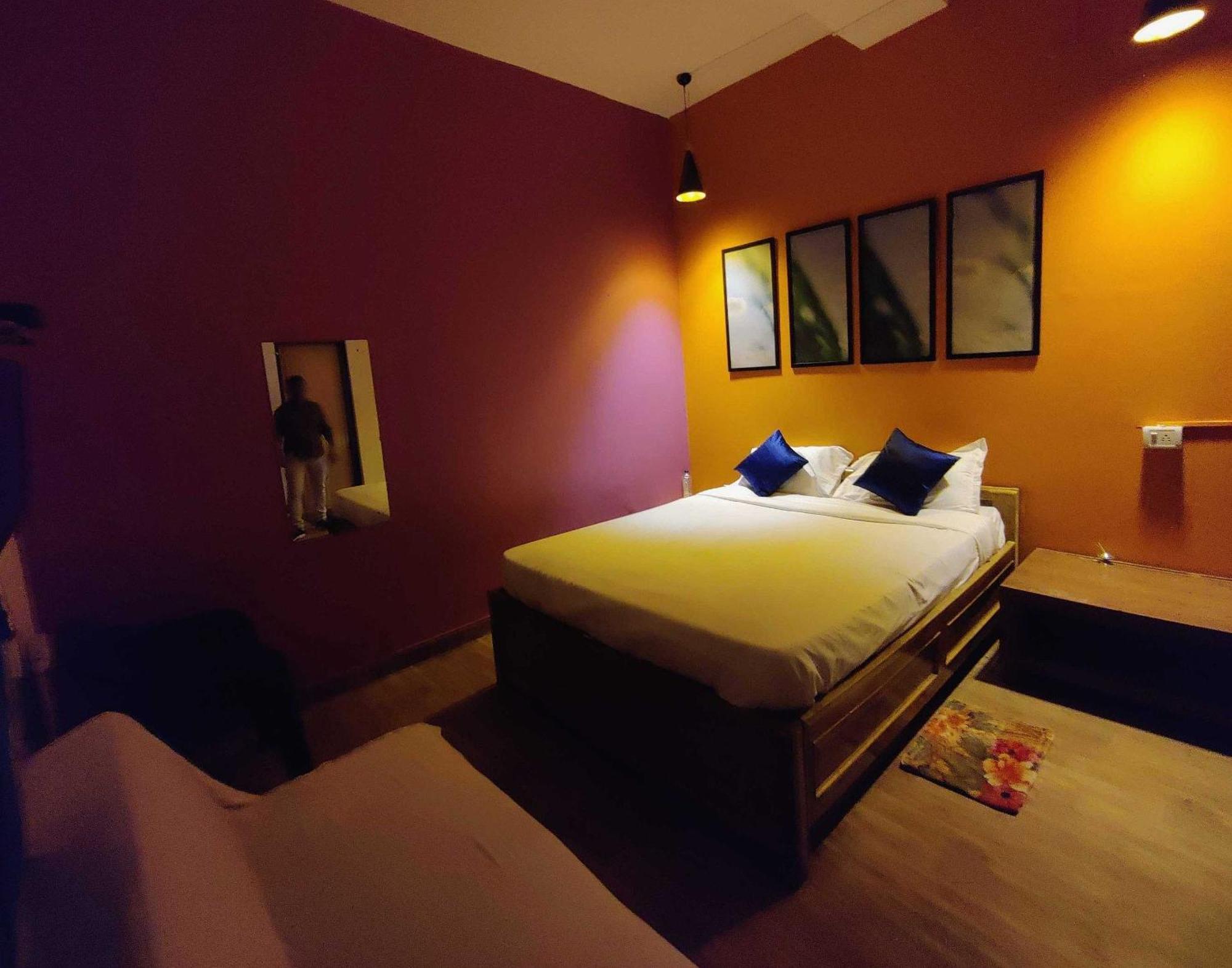 Hotel O Housefull Residency Khandagiri Esterno foto