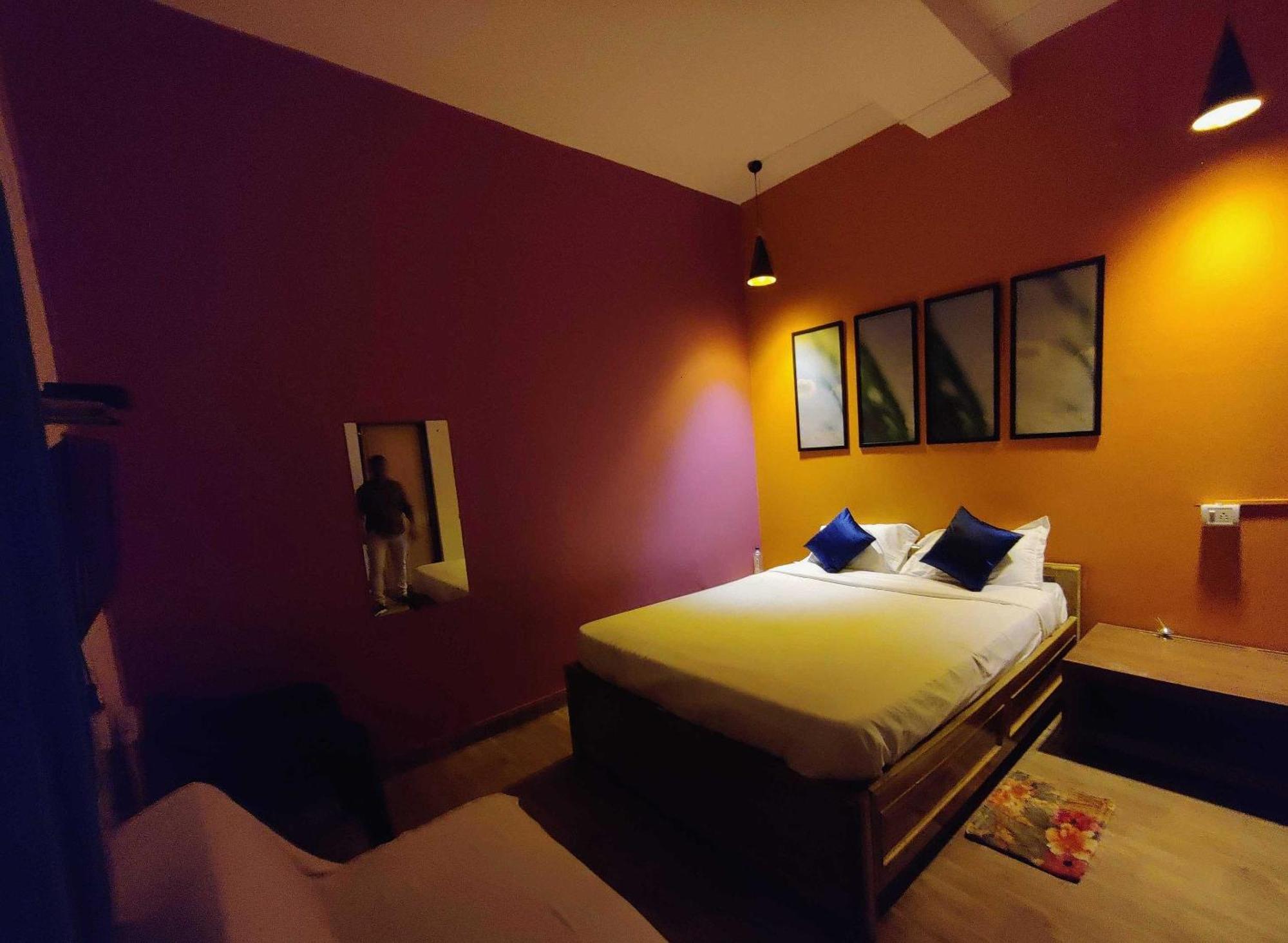 Hotel O Housefull Residency Khandagiri Esterno foto